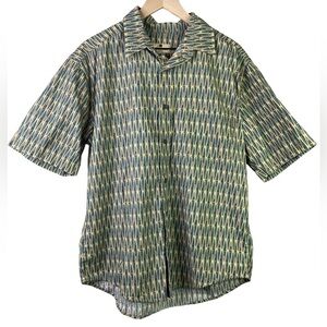 Woolrich Men’s Short Sleeve Geometric Button Shirt